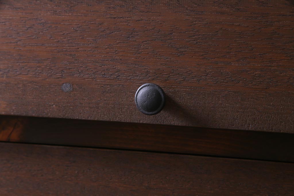 リメイク家具　前板ラワン材　パタパタ扉　丸い取っ手が愛らしい脚付き収納棚(5段タイプ)(下駄箱、戸棚、キャビネット)