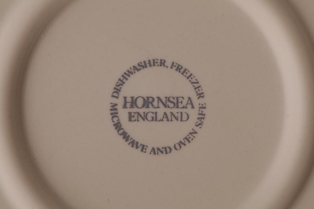 イギリスビンテージ　Hornsea(ホーンジー)　トリオ2客セット(カップ&ソーサー、プレート)