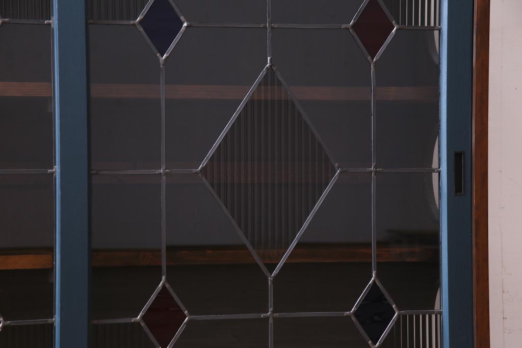 ラフジュ工房オリジナル　古建具リメイク　モールガラス　ステンドグラスがノスタルジックな雰囲気漂う戸棚(収納棚、サイドボード)