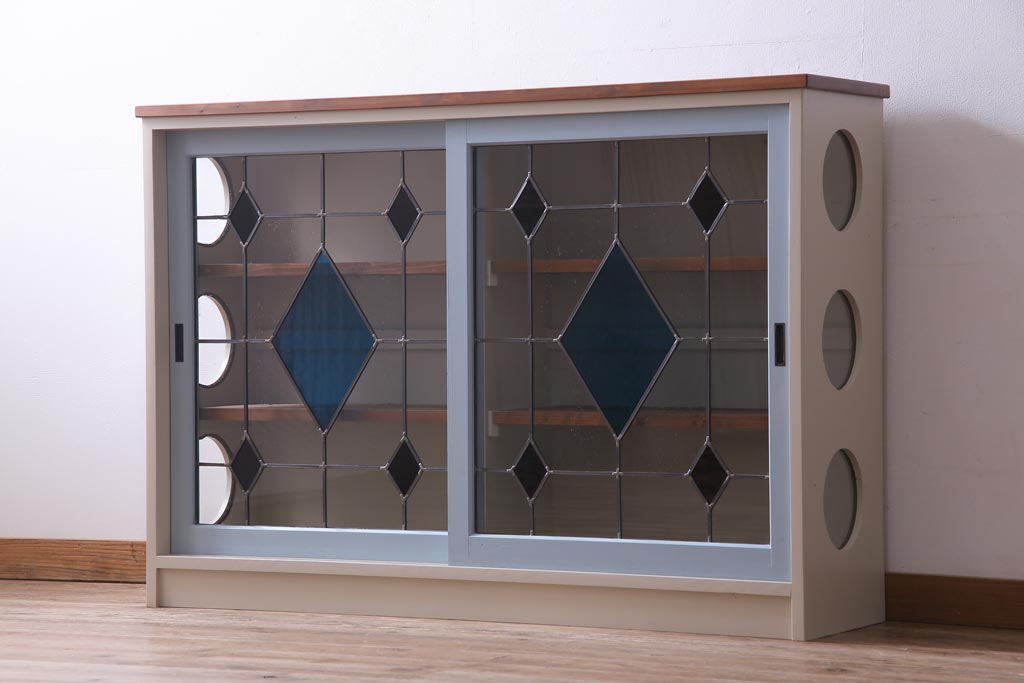 ラフジュ工房オリジナル　古建具リメイク　ステンドグラスがおしゃれな戸棚(収納棚、サイドボード)