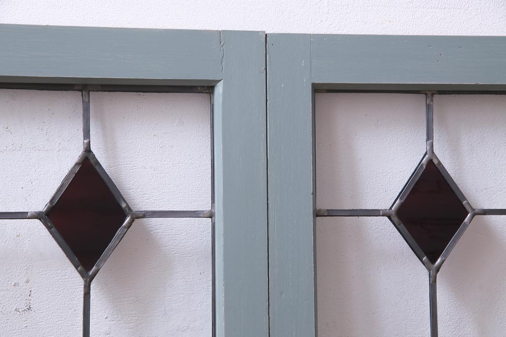 ラフジュ工房オリジナル　古建具リメイク　レトロモダンなステンドグラス入り戸棚(収納棚、サイドボード)