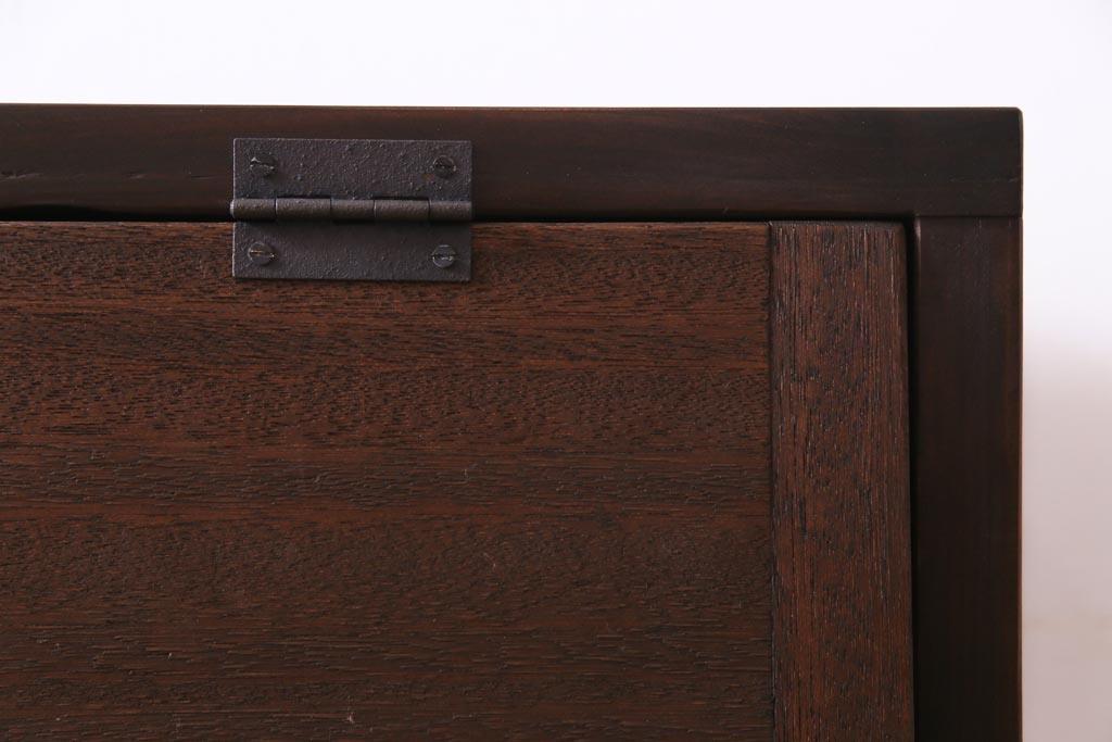 ラフジュ工房オリジナル リメイク家具 パタパタ扉がお洒落な