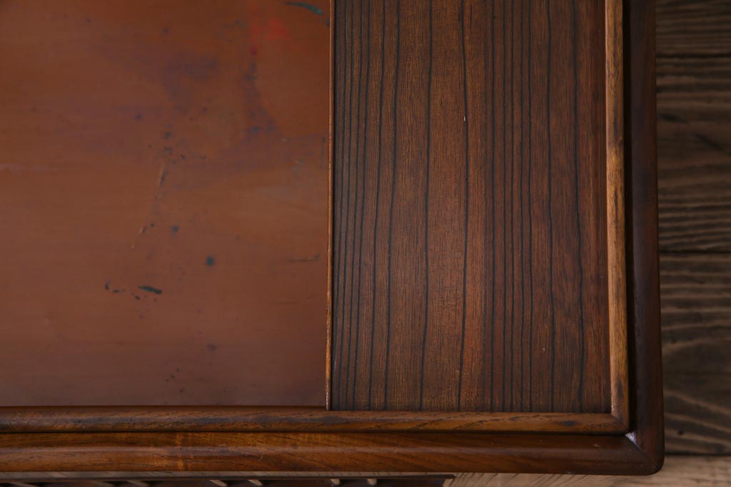 アンティーク雑貨　指物家具　大正昭和初期　桐・桑材　縦桟の透かしが個性的な品の良い長火鉢(木製火鉢)