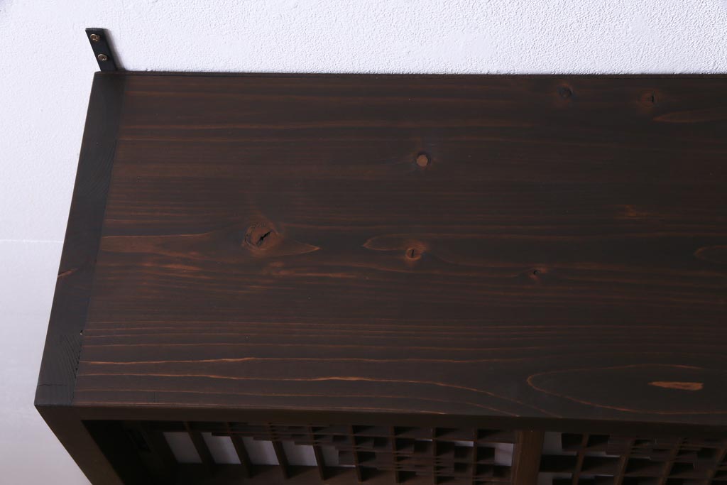 ラフジュ工房オリジナル　障子戸リメイク　組子が目を引く小振りな壁掛け戸棚(ウォールシェルフ、書院戸)(1)