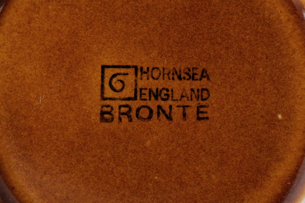 イギリスビンテージ　HORNSEA(ホーンジー)　BRONTE(ブロンテ)　シュガーポット・ミルクピッチャー(ミルクポット、クリーマー、洋食器)