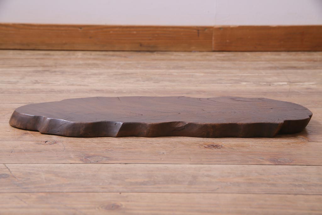 アンティーク雑貨　和製アンティーク　ケヤキ材一枚板　シンプルな飾り台(台座、ディスプレイ)