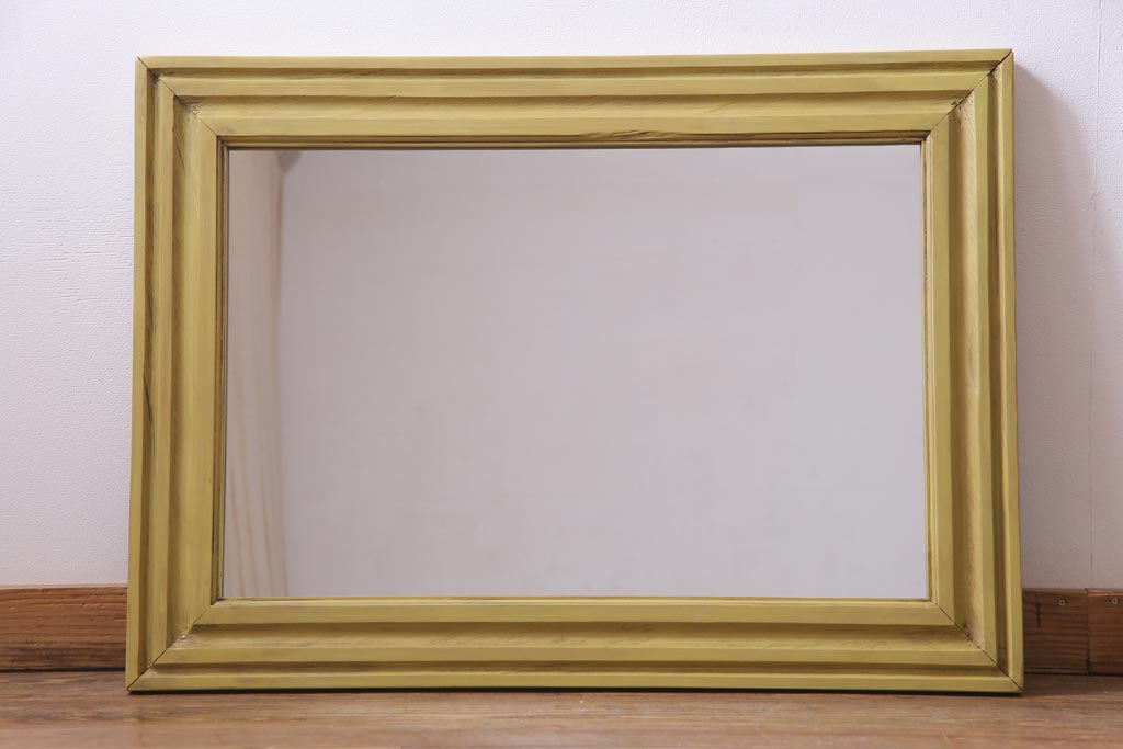 アンティーク雑貨　ラフジュ工房オリジナル　ペイント　落ち着いたイエローが空間のアクセントになるウォールミラー(鏡)(2)