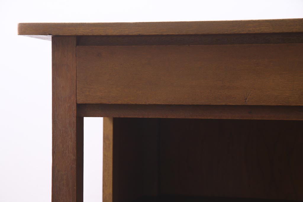 アンティーク家具　昭和中期　シンプルで懐かしい雰囲気の片袖デスク(机、在宅ワーク、在宅用カウンターテーブル、作業台)