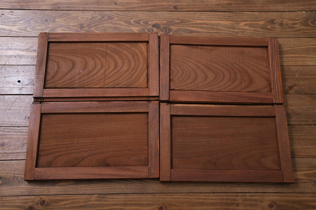 ラフジュ工房オリジナル　古建具リメイク　ケヤキの美しい杢目を楽しめる壁掛け戸棚(ウォールシェルフ、収納棚)