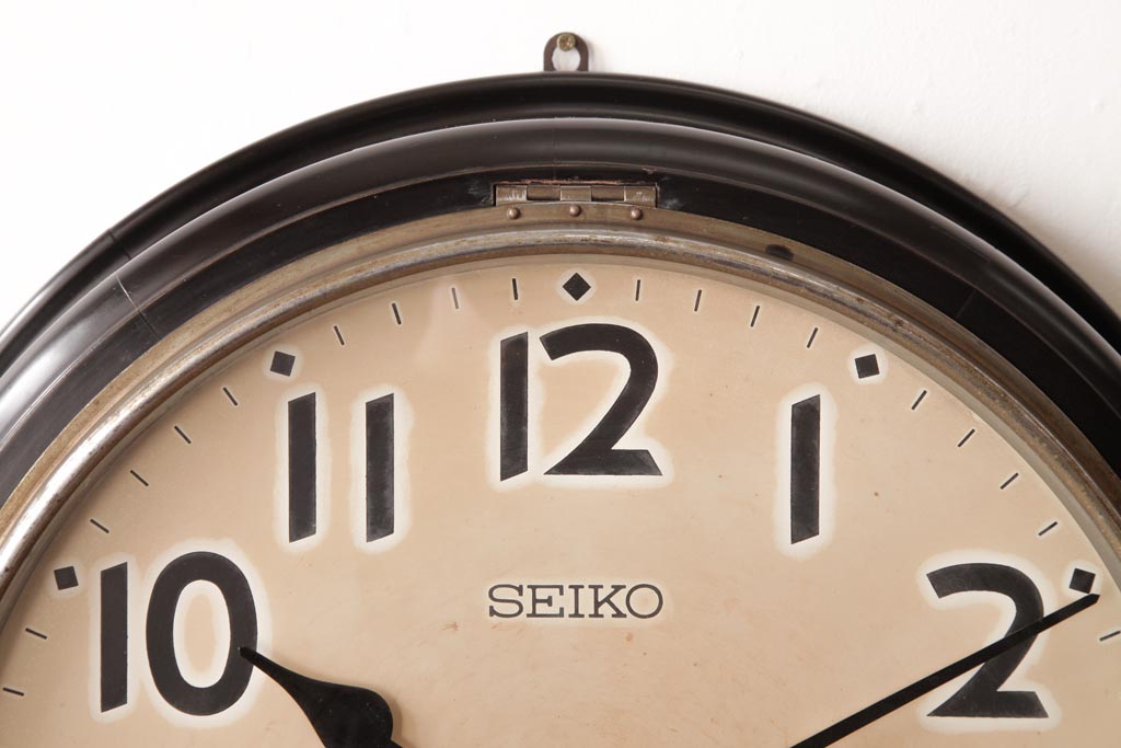 アンティーク雑貨　昭和レトロ　SEIKO(セイコー)　手巻き式　21DAY　丸型壁掛け時計(掛時計、柱時計)