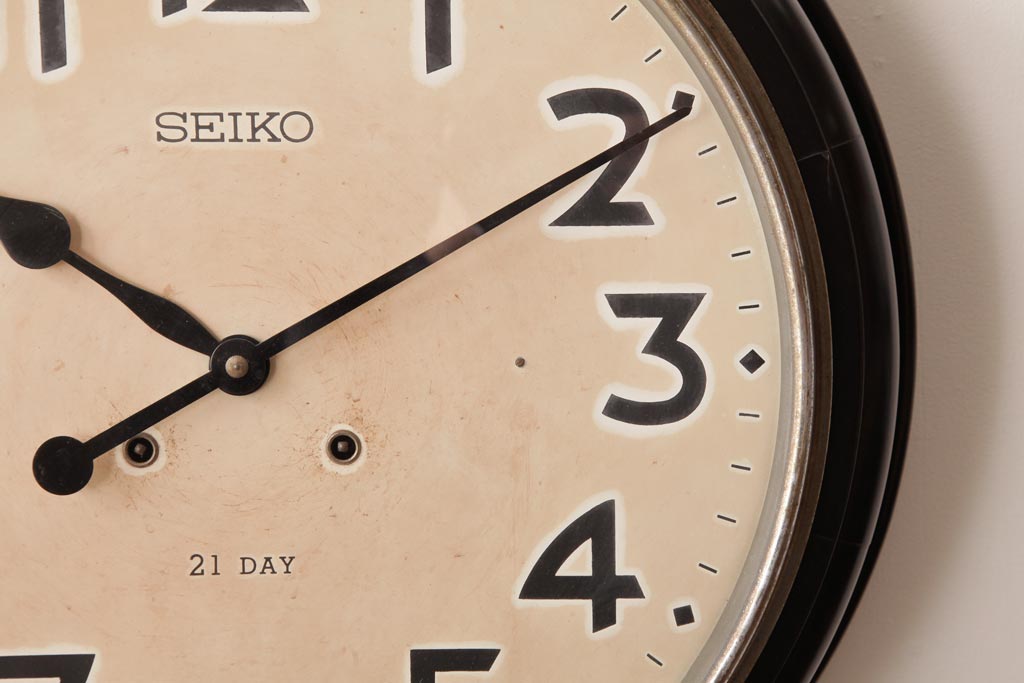 アンティーク雑貨　昭和レトロ　SEIKO(セイコー)　手巻き式　21DAY　丸型壁掛け時計(掛時計、柱時計)