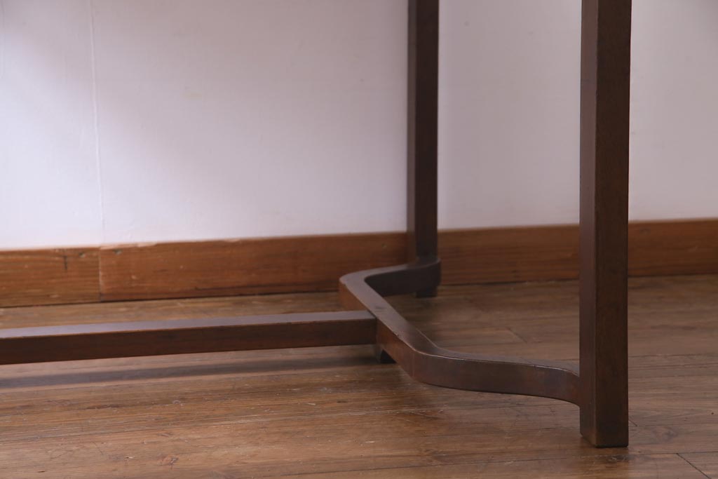 アンティーク家具　和製アンティーク　ナラ材　カントリースタイルに似合う珍しいデザインのダイニングテーブル(机)