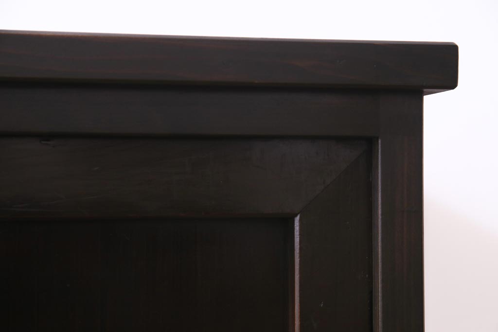 ラフジュ工房オリジナル　透かし彫りが味わい深い建具のリメイク収納棚(ローボード、リビングボード、戸棚)