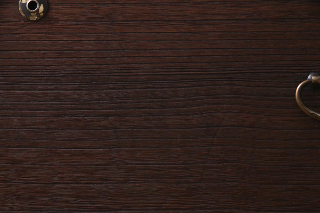 アンティーク家具　昭和初期　桐材　天板ヒノキ材　シンプルながら品のある脚付き箪笥ローボード(ローチェスト、衣装箪笥、テレビボード、桐箪笥、桐たんす)(1)