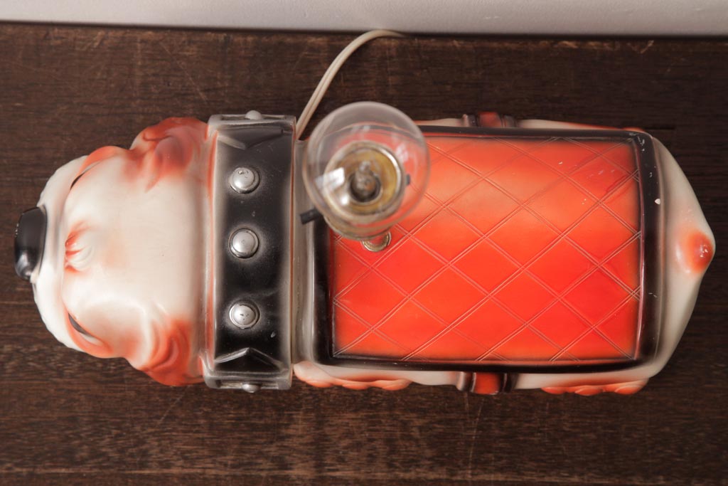 ビンテージ　アメリカ製　レトロ可愛いバセットハウンドのテーブルランプ(卓上照明、裸電球)