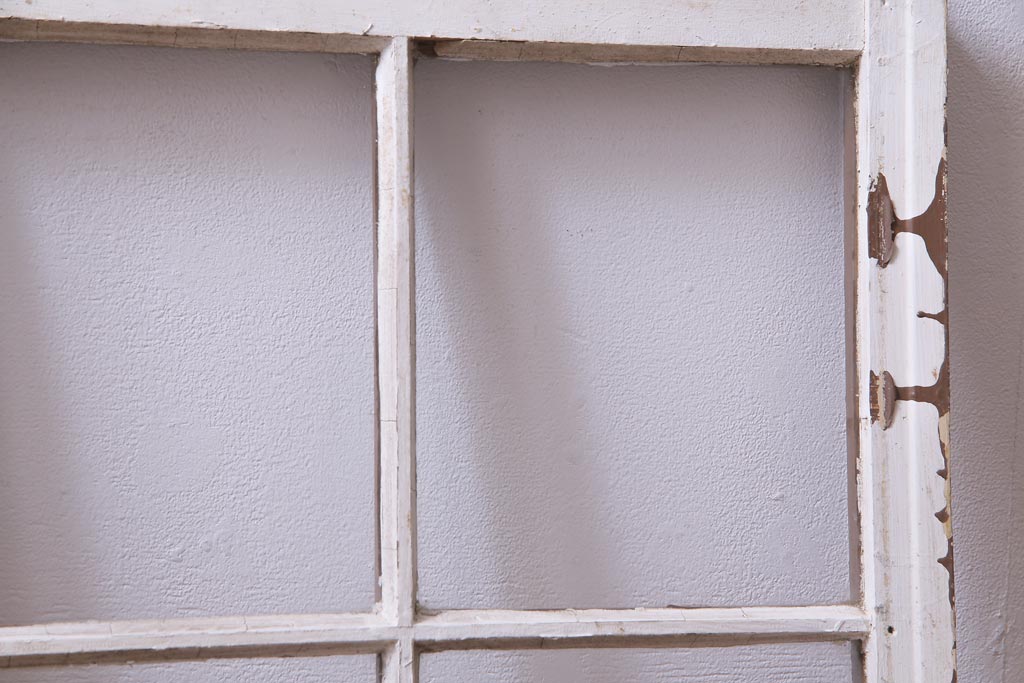 ジャンク品　フランスアンティーク　古いペイントの質感がシャビーなガラス窓