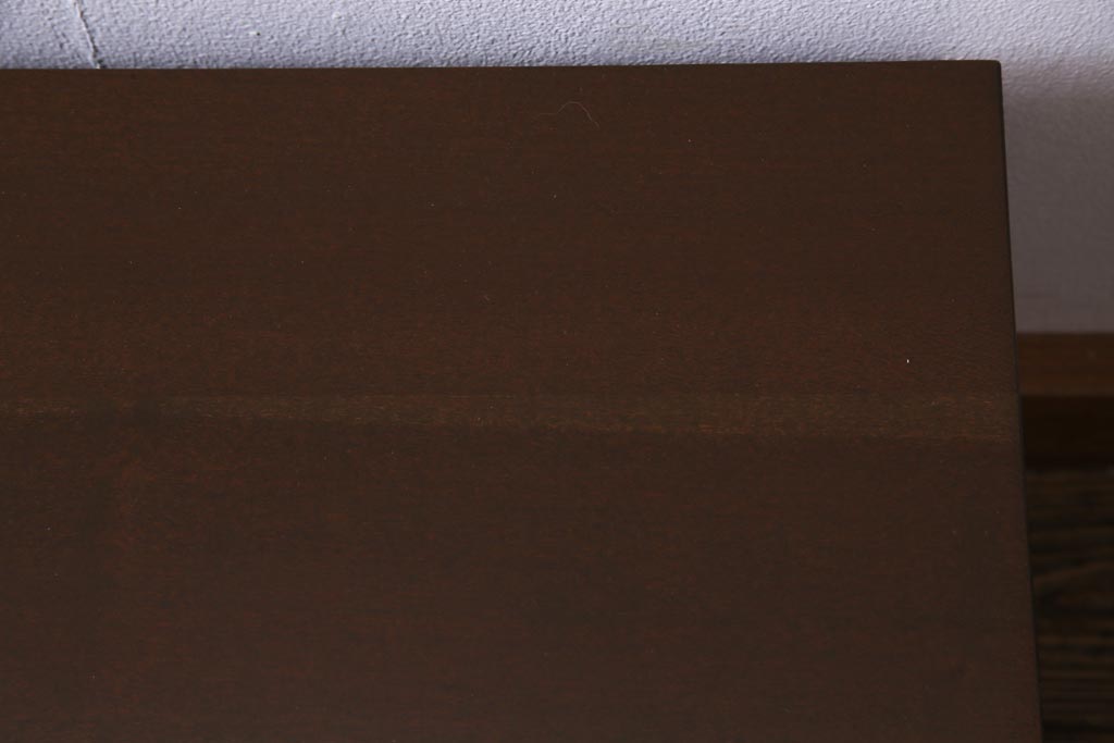 レトロ家具　昭和レトロ　樺(カバ)材　なめらかな質感のシンプルな引き出し付き文机(座机)