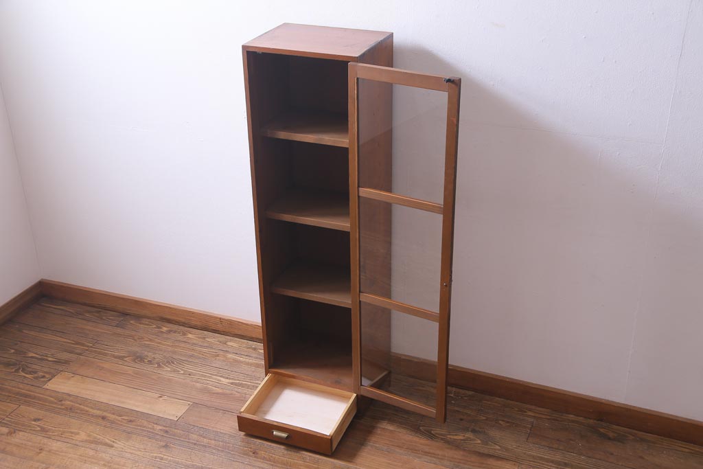 レトロ家具 昭和レトロ スリムな縦型のデザインが魅力的な レトロ家具 昭和レトロ スリムな縦型のデザインが魅力的な