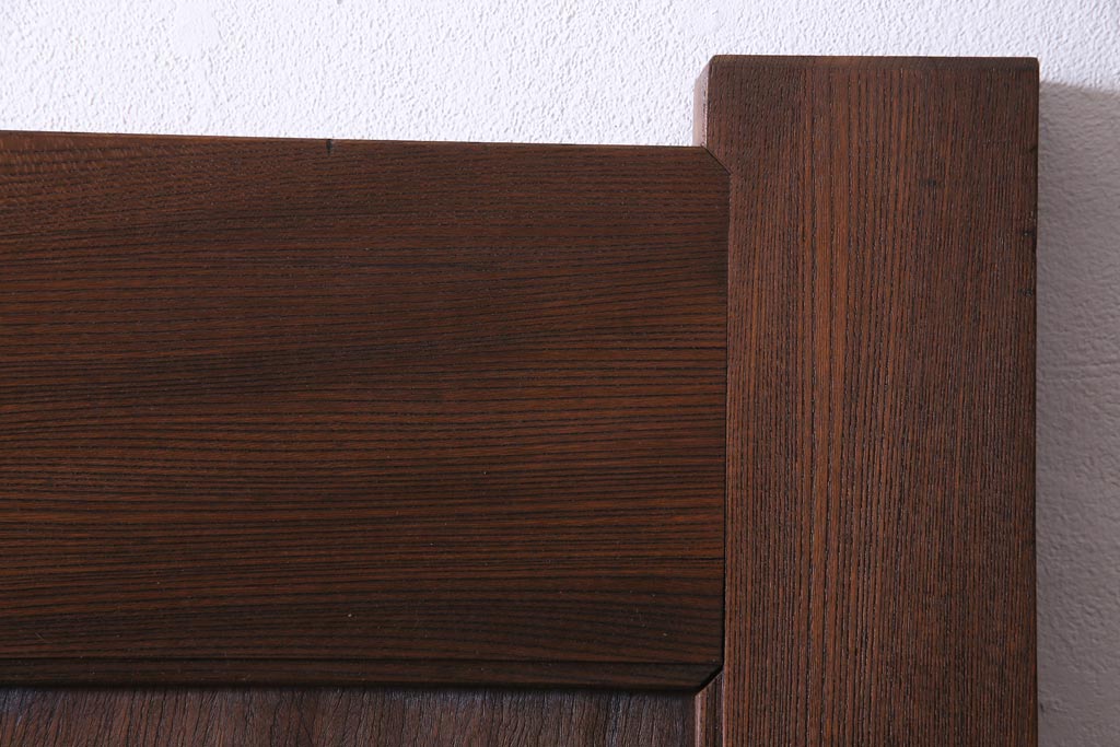 和製アンティーク　総ケヤキ材　ダイナミックな杢目を堪能できる木製戸(蔵戸、建具、玄関戸)(1)