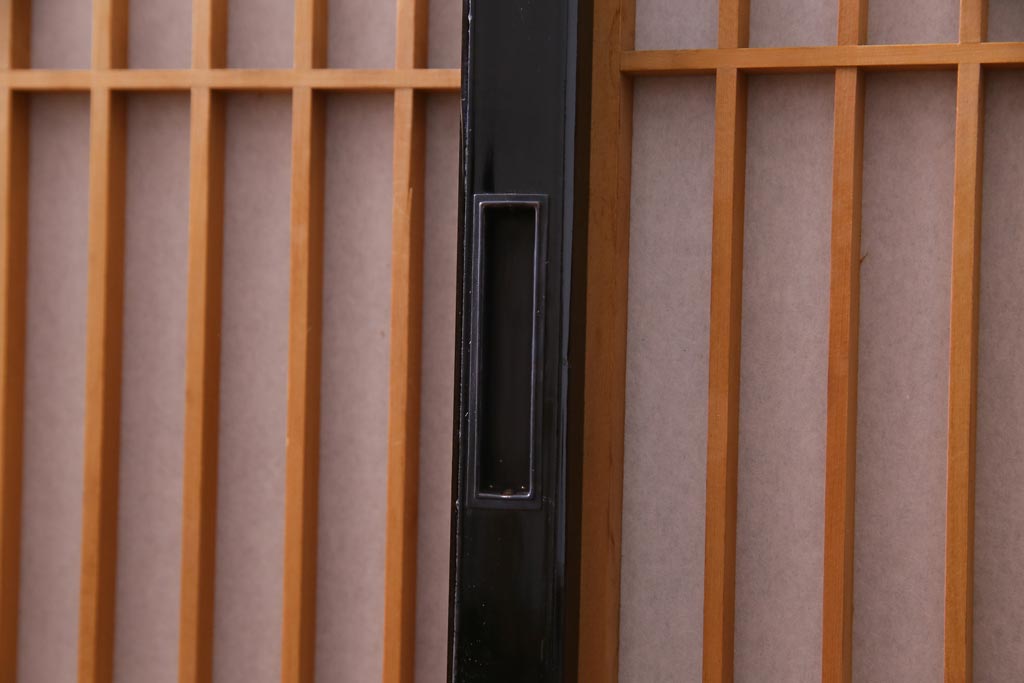 ラフジュ工房オリジナル　組子がおしゃれな障子戸を活用したリメイク戸棚(収納棚)