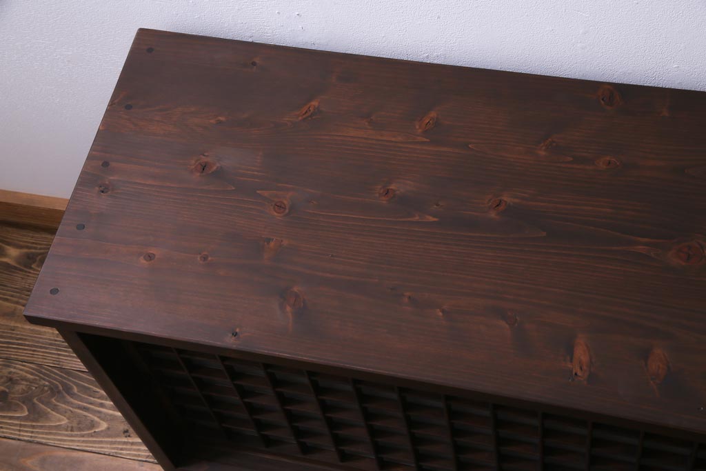 ラフジュ工房オリジナル　マス目格子がおしゃれな古建具リメイクのローボード(戸棚、テレビボード)