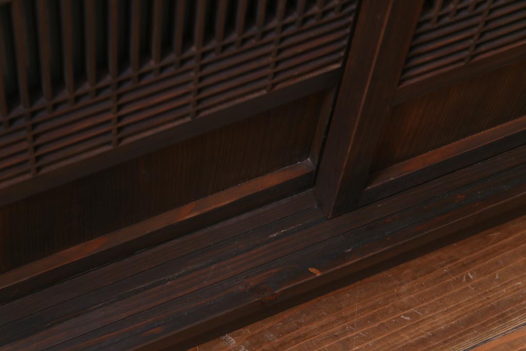 ラフジュ工房オリジナル　リメイク　すりガラス入り　使い勝手の良い3枚引き違い戸の収納棚(書院、組子、戸棚)