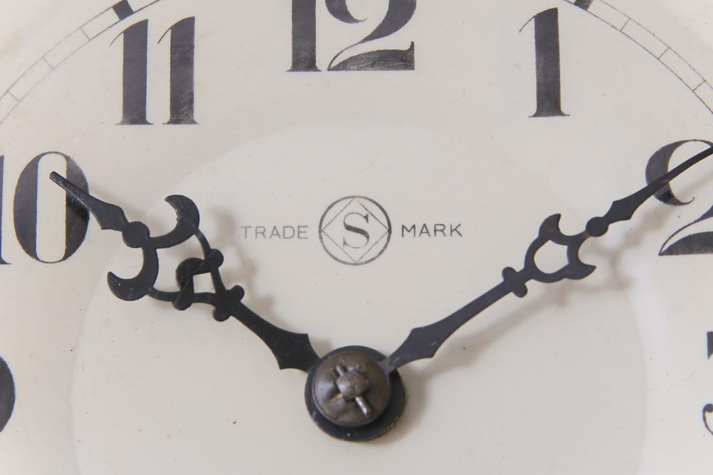 アンティーク雑貨　昭和初期　SEIKOSHA(精工舎、セイコー)　ゼンマイ式　味わい深い質感とクラシカルな佇まいの掛時計(振り子時計、柱時計)