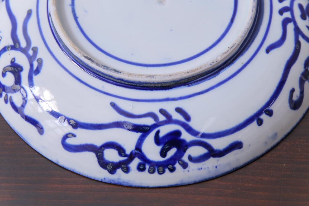 明治期　ベロ藍　紺青色が目を引く唐子文様の印判皿(中皿)(2)