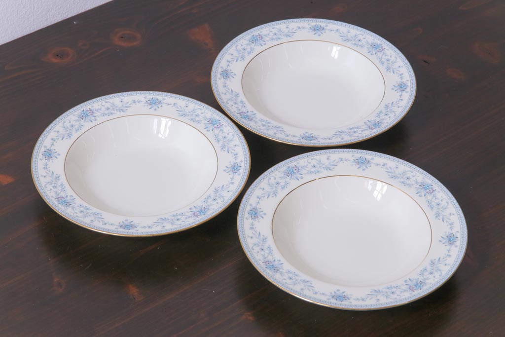 中古　ノリタケ(Noritake)　ブルーヒル(廃盤)　淡いブルーの花柄が可憐なスープ皿3枚セット(洋食器)(1)