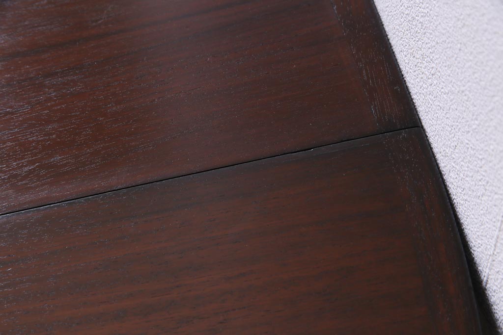ヴィンテージ家具　イギリスビンテージ　チーク材　激レア　落ち着いた色味がシックなエクステンションテーブル(拡張式テーブル、ラウンドテーブル)