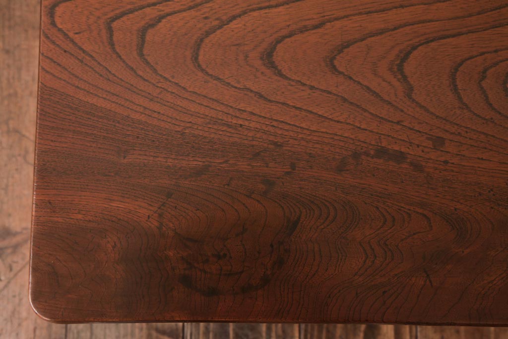 アンティーク家具　和製アンティーク　総ケヤキ材　天板一枚板　挽き物の脚が上品なローテーブル(座卓)