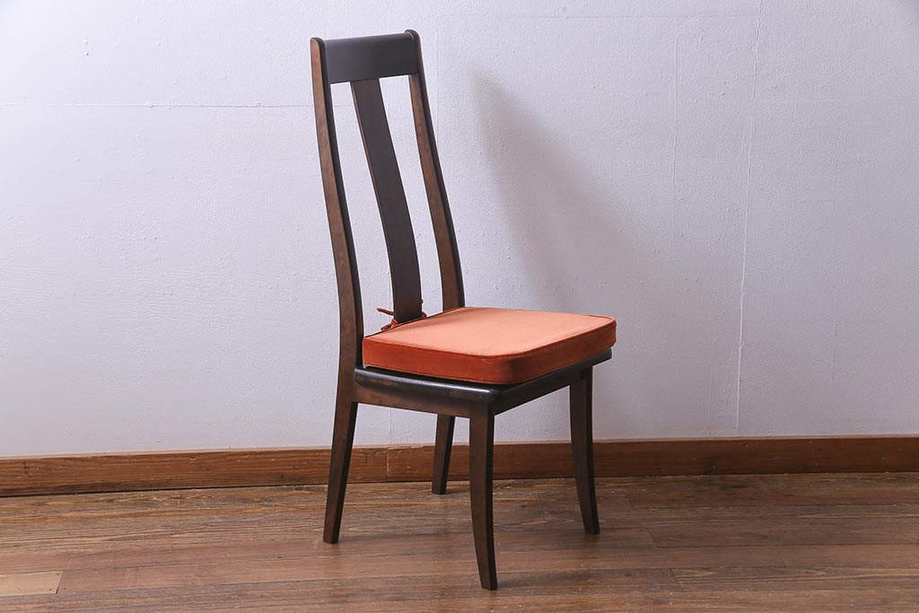 中古　民芸家具　洗練された大人の雰囲気が漂うチェア(椅子、ダイニングチェア)(1)