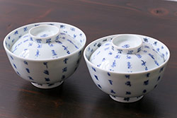 和製アンティーク　江戸期　「明月滿前川」　漢詩文字が書かれた蓋付茶碗(和食器)2客セット