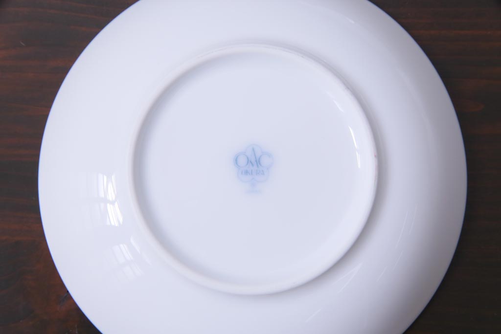 中古　大倉陶園(オークラ)　クローバの模様が可愛らしい小皿9枚セット(洋食器)