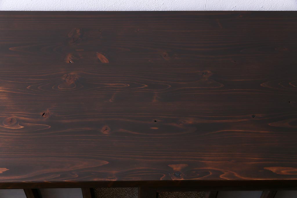ラフジュ工房オリジナル　古建具リメイク　木の味わいが魅力的な鉄脚付き戸棚(収納棚)