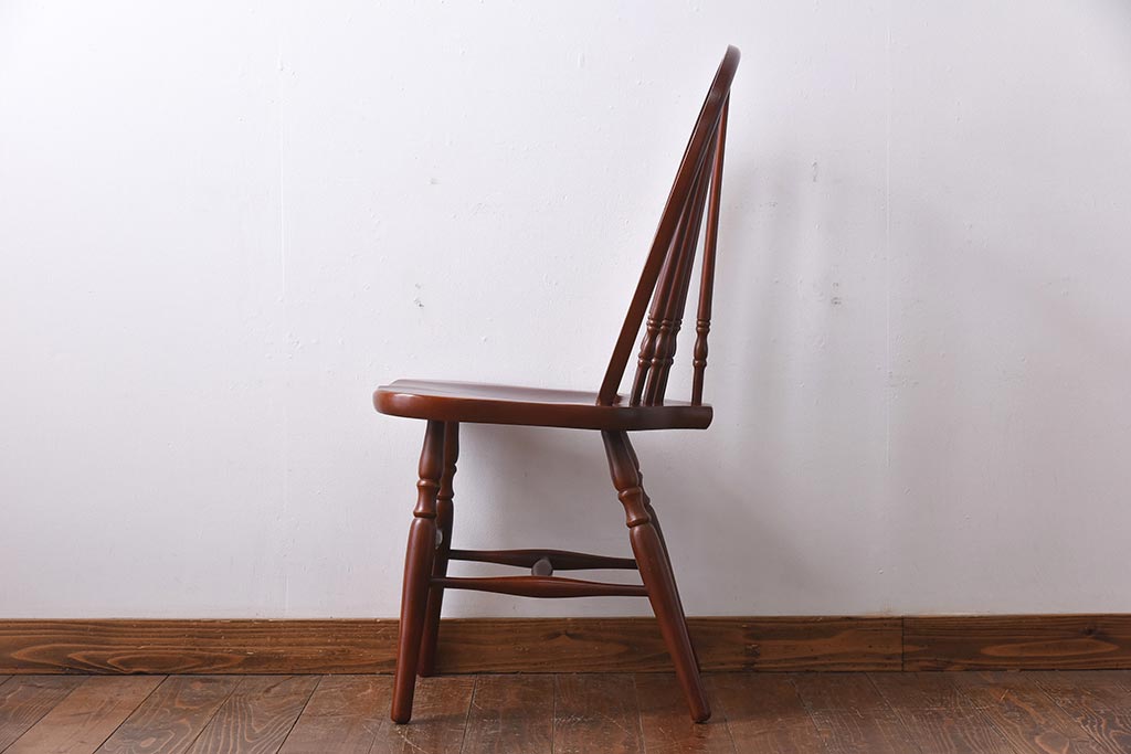 ヴィンテージ家具 秋田木工 ビンテージ品 スティックバック こだわりあふれた意匠が魅力的なダイニングチェア(ウィンザーチェア、椅子、ウインザー