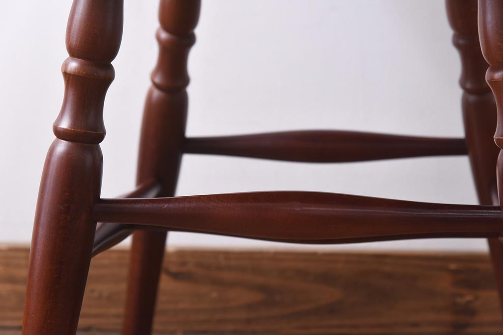 ヴィンテージ家具　秋田木工　ビンテージ品　スティックバック　こだわりあふれた意匠が魅力的なダイニングチェア(ウィンザーチェア、椅子、ウインザーチェア)