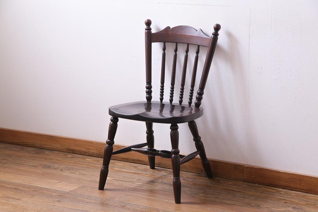中古美品　松本民芸家具　クラシカルな16型スピンドルチェア(ダイニングチェア、椅子)