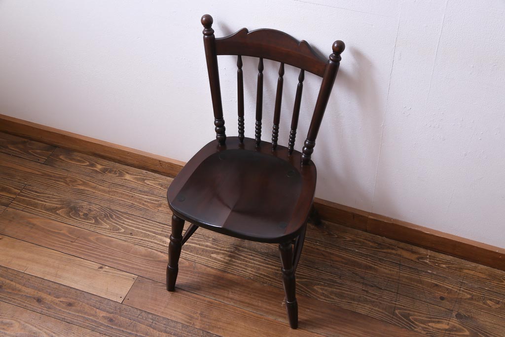 中古美品　松本民芸家具　クラシカルな16型スピンドルチェア(ダイニングチェア、椅子)