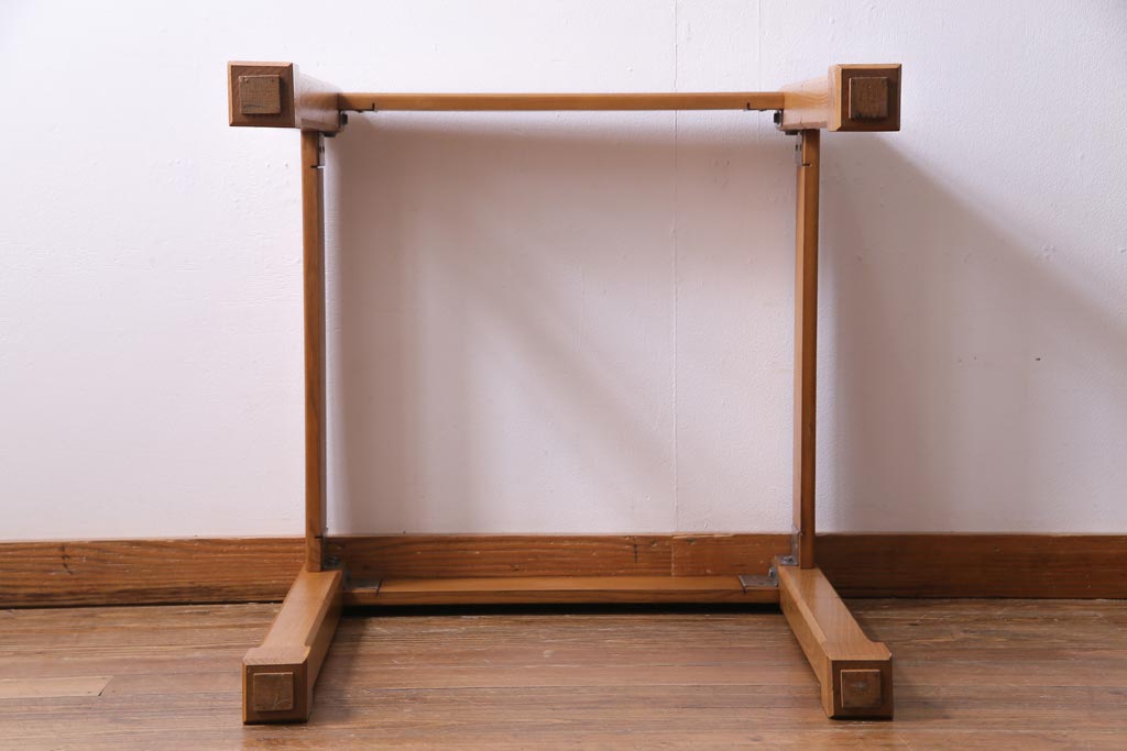 アンティーク家具　イタリア　MAGEIA　チーク材　個性的なストーントップテーブル(カフェテーブル)