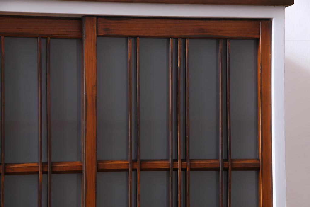 ラフジュ工房オリジナル　古建具リメイク　すりガラス　和モダンな雰囲気あふれるペイント収納棚(戸棚)