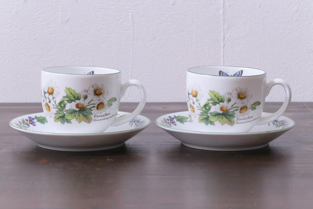 イギリス　ROYAL WORCESTER(ロイヤル ウースター)　HERBS(ハーブス)　カップ&ソーサー2客セット(1)