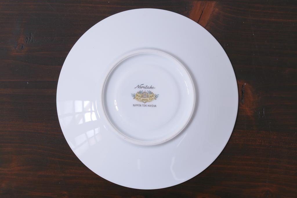 中古　ノリタケ(Noritake)　月桂樹-マルキ印　彩色ゆたかな上品なカップ&ソーサー2客セット(洋食器)