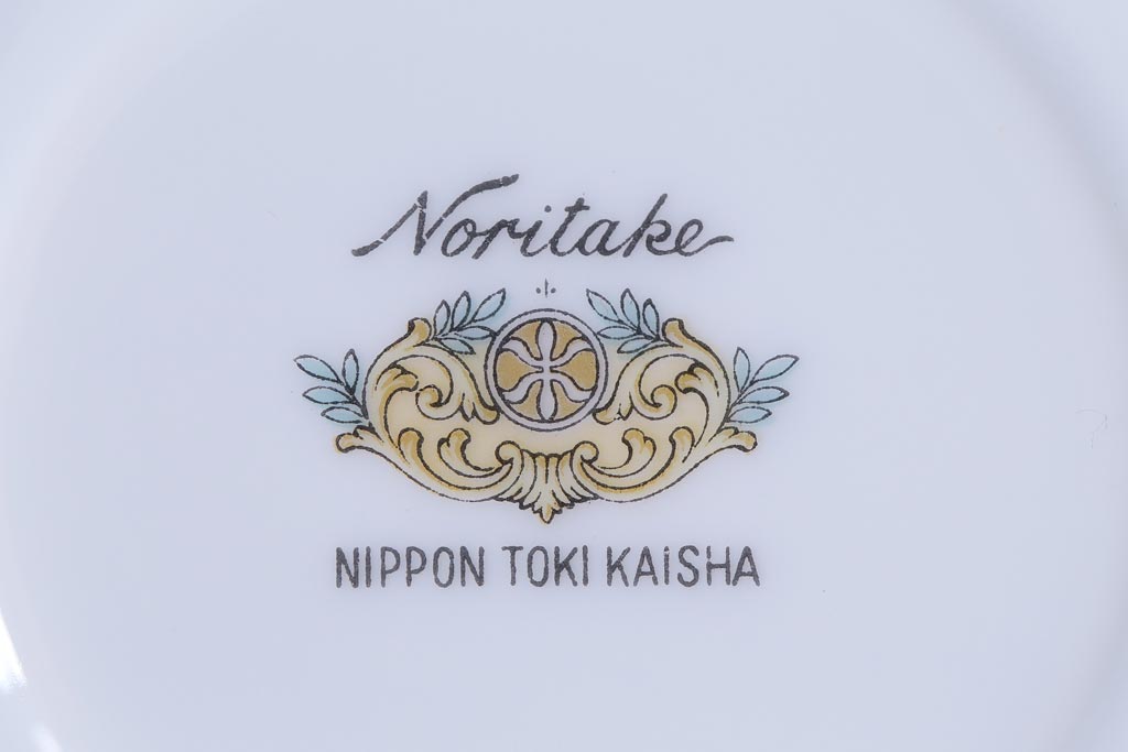 中古　ノリタケ(Noritake)　月桂樹-マルキ印　彩色ゆたかな上品なカップ&ソーサー2客セット(洋食器)(1)