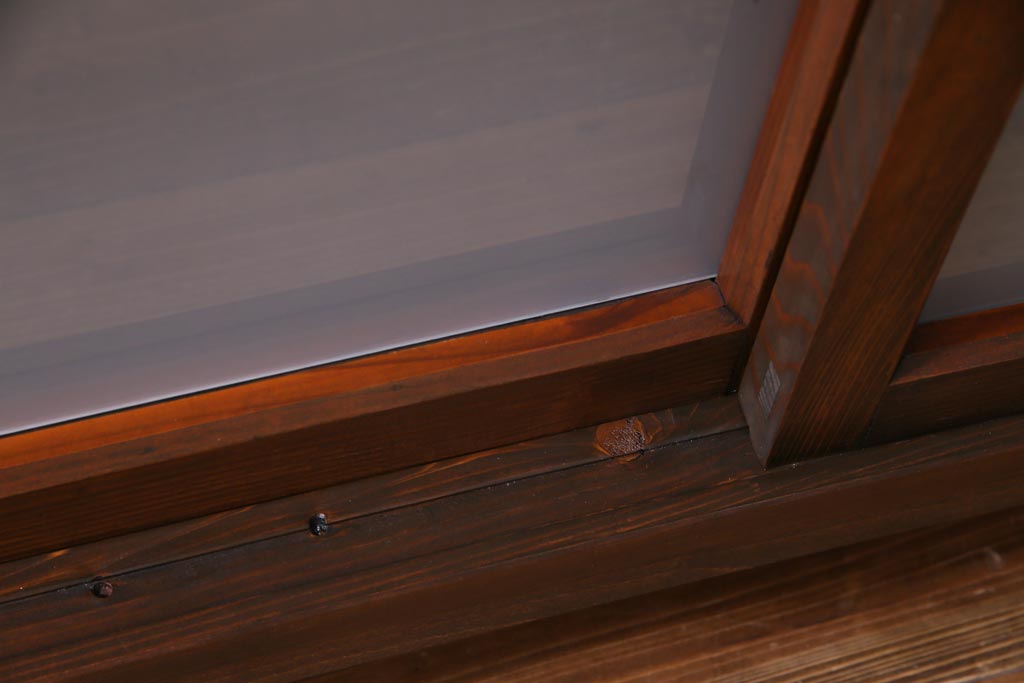 ラフジュ工房オリジナル　古い建具の枠が味わい深い横長のリビングボード(収納棚、戸棚)