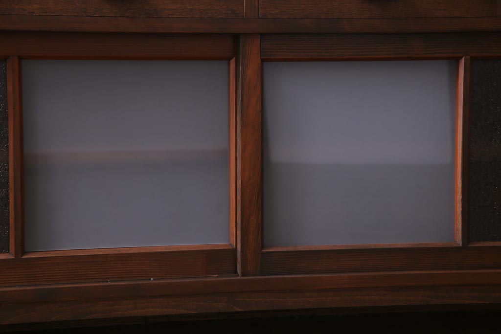 ラフジュ工房オリジナル　古い建具の枠が味わい深い横長のリビングボード(収納棚、戸棚)