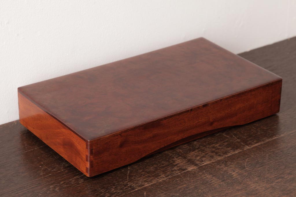 アンティーク雑貨　和製アンティーク　楠材　しっとりとした艶が美しいシンプルな文箱(木箱、収納箱)