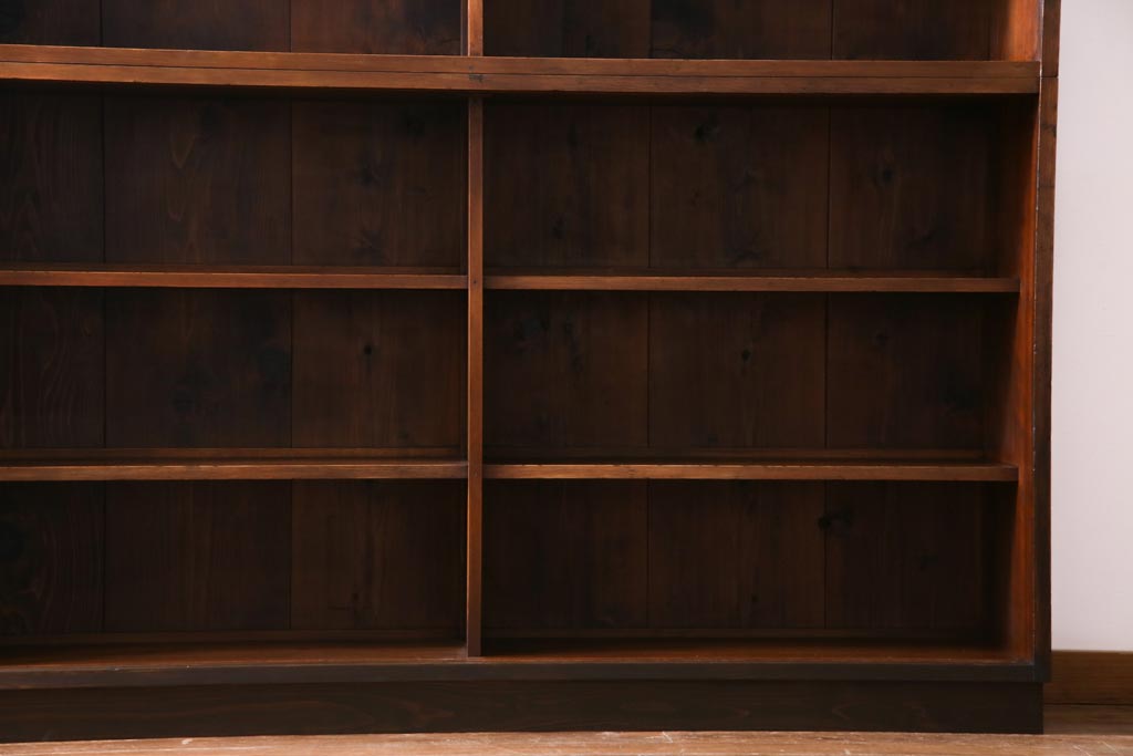 アンティーク家具　大正昭和期　シンプルで使い勝手の良い2段重ね収納棚(飾り棚、ガラス戸棚、本箱)(1)
