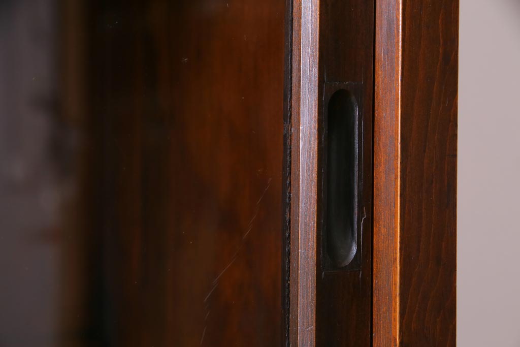 アンティーク家具　大正昭和期　シンプルで使い勝手の良い2段重ね収納棚(飾り棚、ガラス戸棚、本箱)(1)