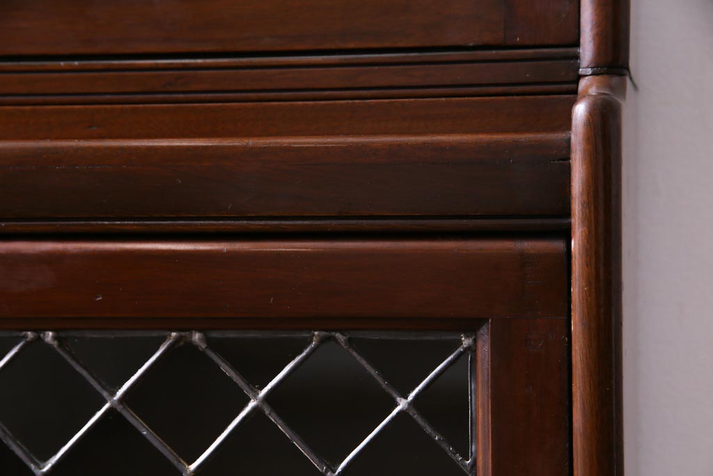 アンティーク家具　イギリスアンティーク　マホガニー材　ステンドグラスのゆらぎが味わい深いスタッキングブックケース(本箱、収納棚)